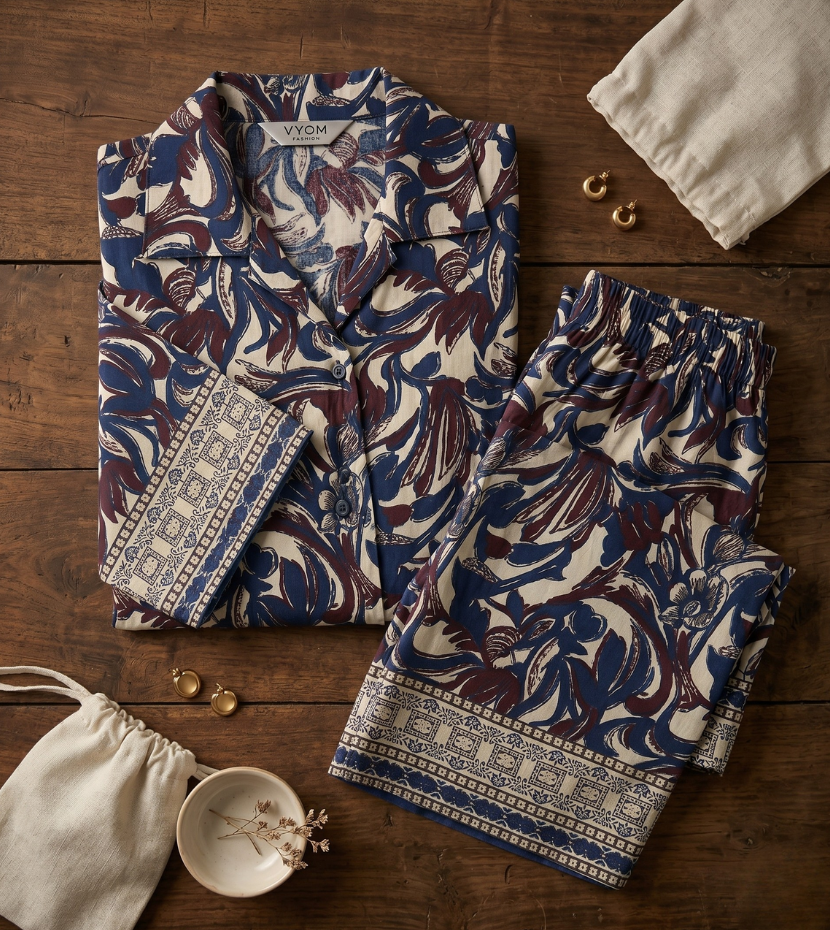Indigo & Beige Abstract Floral Print Notch-Collar Lounge Set